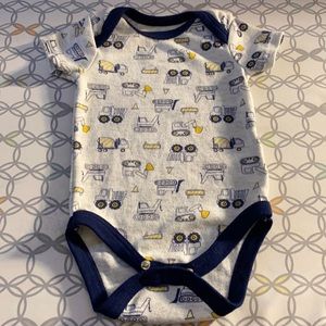 Construction Print Onesie. Size 3-6 Months
